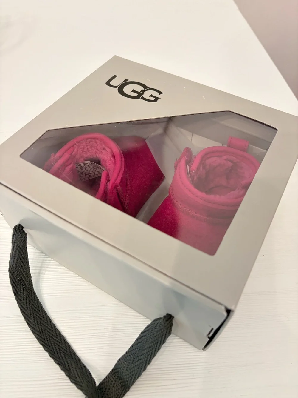 UGG Ultra mini classic suede boots (Infant) size 2/3